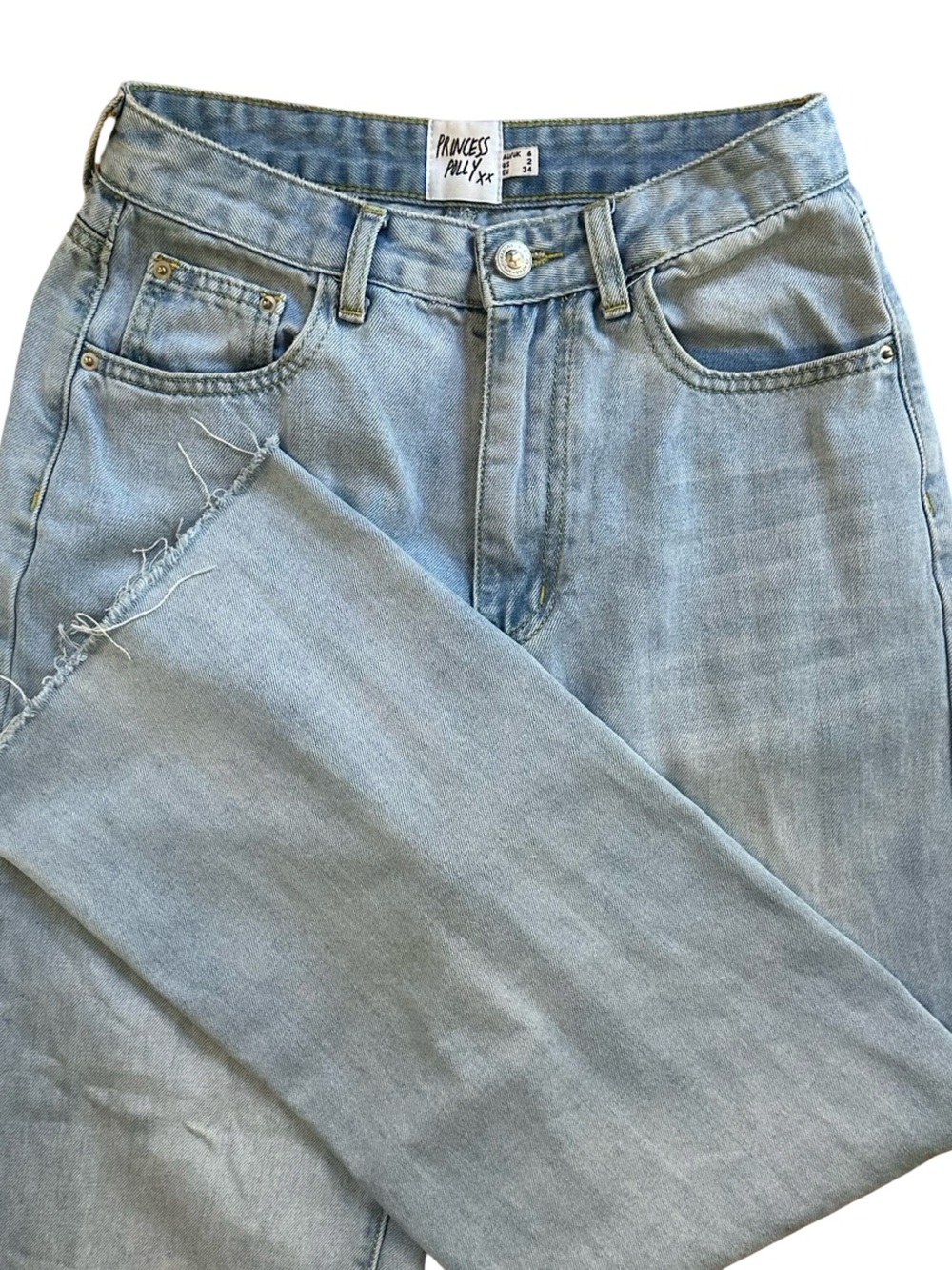 Princess Polly Straight Leg Cropped Raw Hem Light Wash Jeans Sz 2